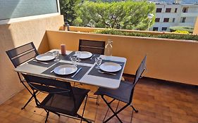 T2 Vue Mer Dans Residence Calme / T2 Sea View In A Quiet Residence